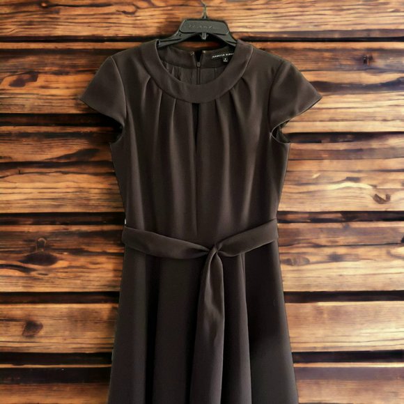 ISABELLA DEMARCO Deep Brown‎ Belted Dress Size 6 - Picture 2 of 12